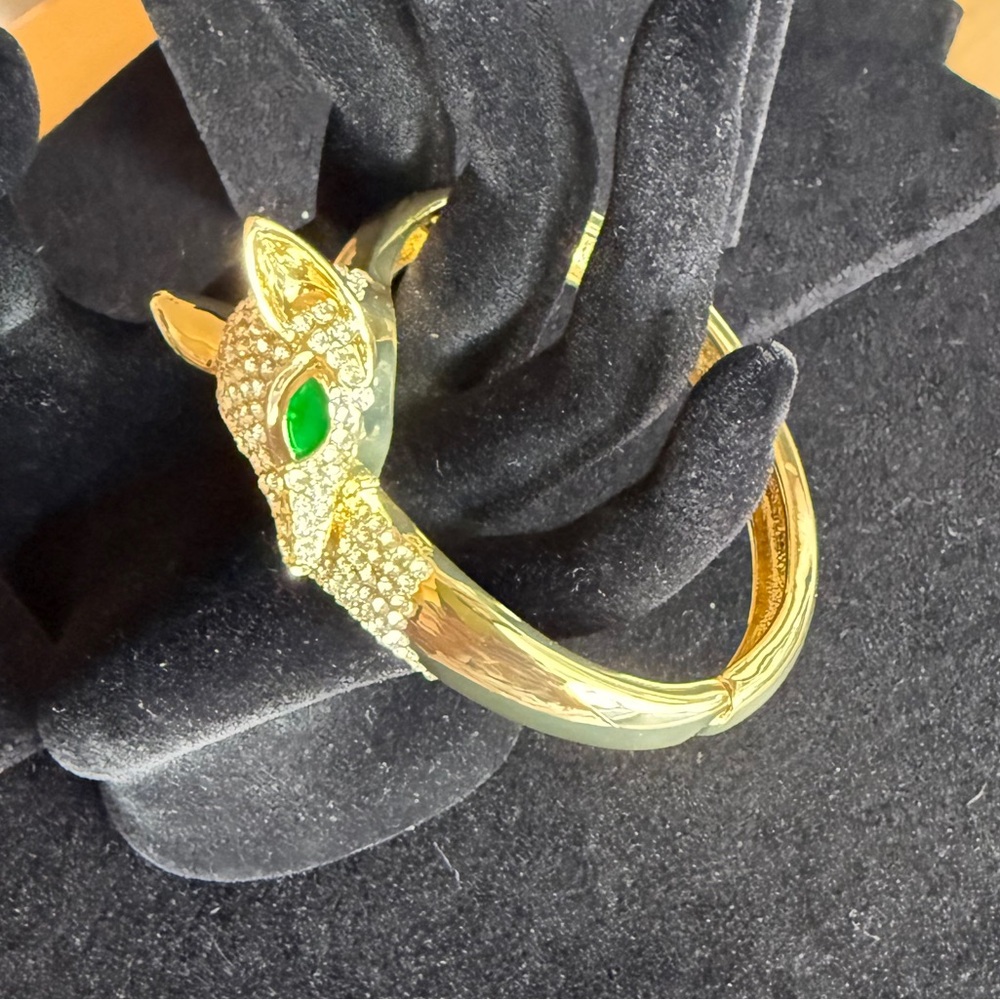 Bracelet Bangle Gold Tone JTV Off Park White Crystal Green Enamel Fox-NWT